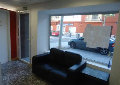 Alquiler de local centrico en Manzanares
