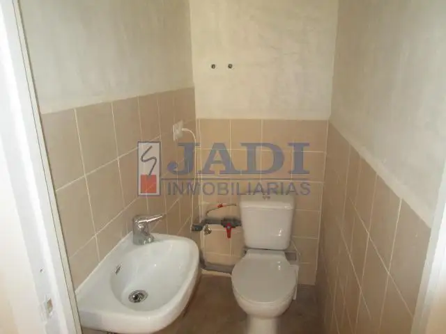 alquiler de local en Valdepeñas, NUEVO VALDEPEÑAS