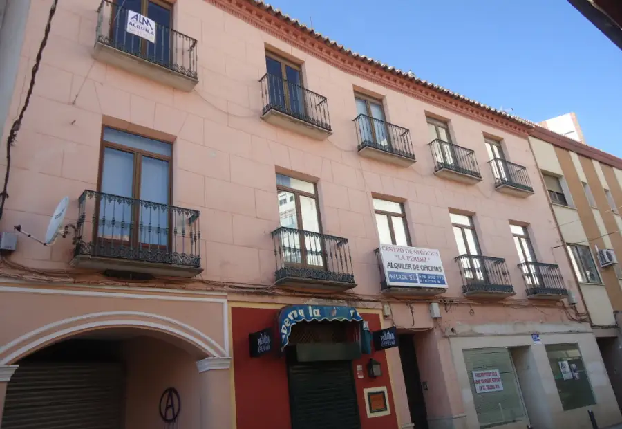 Alquiler oficinas en zona centro en Manzanares