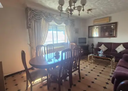 Casa con nave en Puertollano