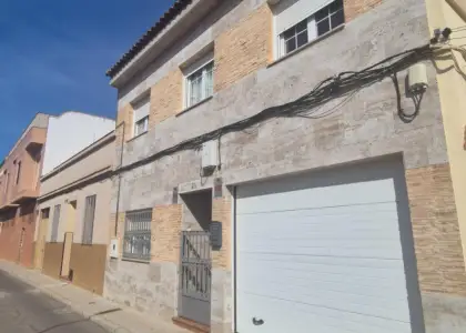 Casa en Puertollano - Zona El Poblado - Abulagar en Puertollano