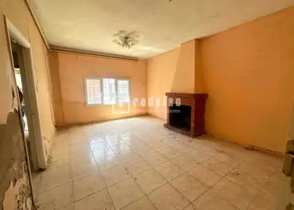 Casa en venta en Distrito 02, Tembleque, Toledo en Tembleque