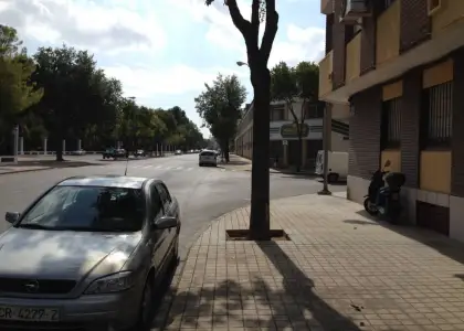 GANGA Local comercial de nueva construcción en venta en Manzanares