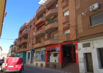 Local comercial En buen estado Quintanar de la Orden en Quintanar de la Orden