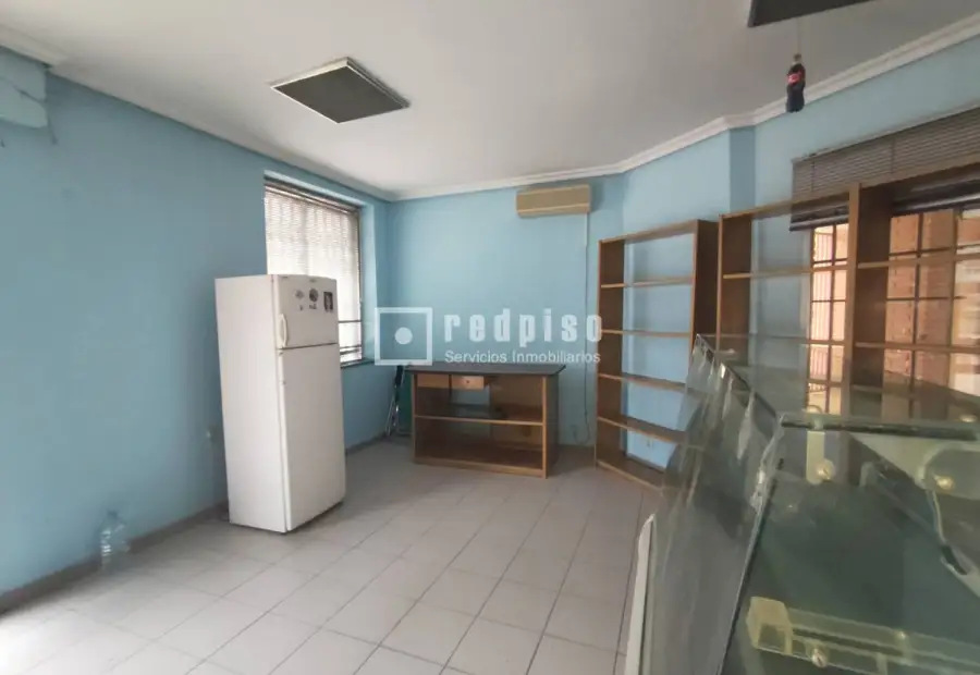 Local comercial en venta en Plaza Poeta Miguel Hernández, Santa Bárbara - Santa María de Benquerencia, Toledo