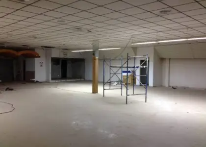 local diafano en planta baja en venta en La Solana