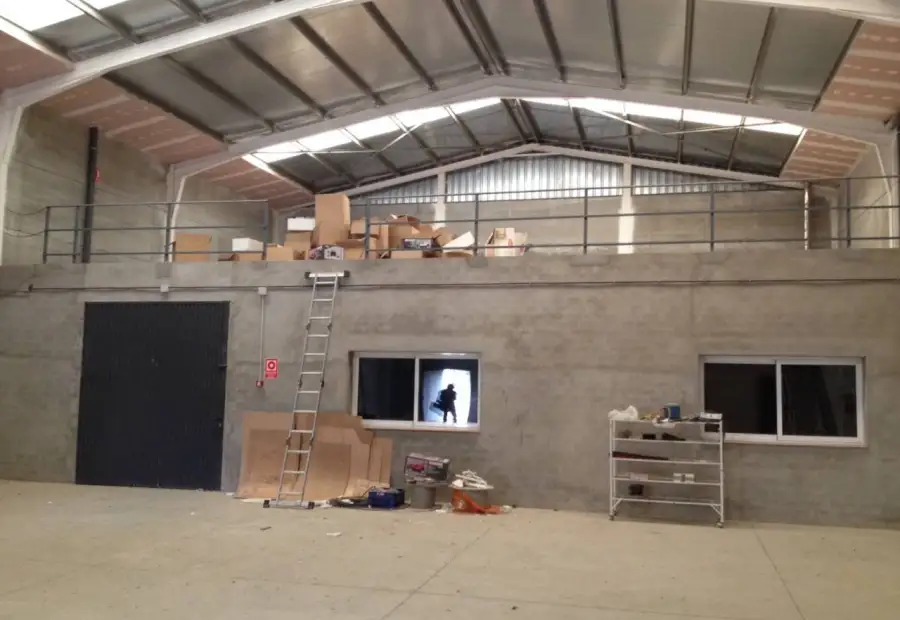 Nave industrial en Manzanares