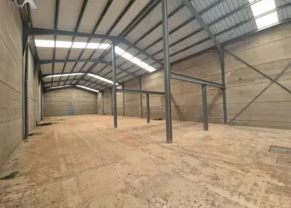 Nave industrial en Puertollano situado en la zona de Las Mercedes - El Carmen en Puertollano