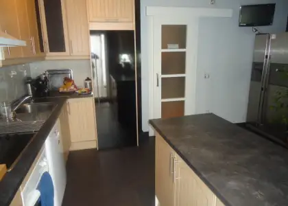 Piso de 3 dormitorios en perfecto estado. Cercano al centro. en Manzanares