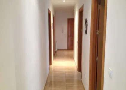 Piso en venta seminuevo con plaza de garaje en Manzanares