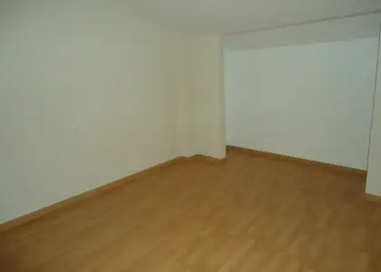 Se alquila duplex de 3 dormitorios. Centrico. Nuevo con garaje. en Manzanares