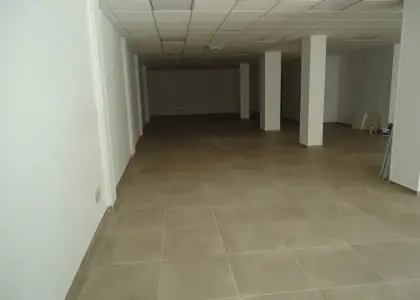 Se alquila local en zona centro Calle Jesus del Perdon en Manzanares