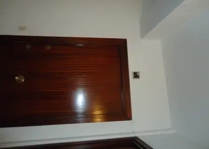 Se alquila piso de tres dormitorios en zona centro en Manzanares
