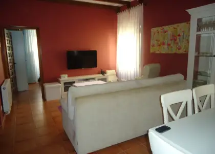 Se vende casa de tres dormitorios en zona centro en Manzanares
