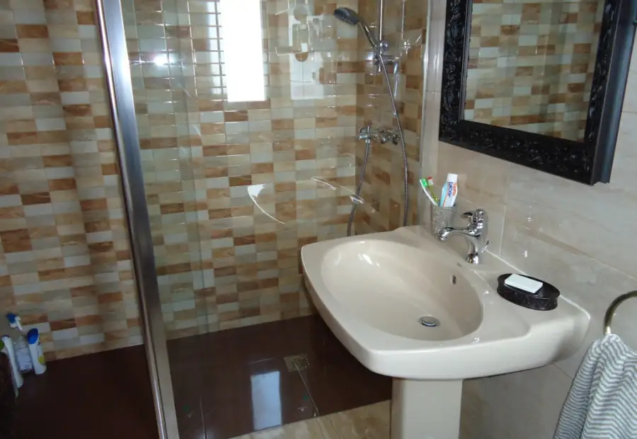 Se vende piso de cuatro dormitorios centrico y luminoso en Manzanares