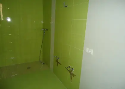 Se vende piso de tres dormitorios en zona centro en Manzanares