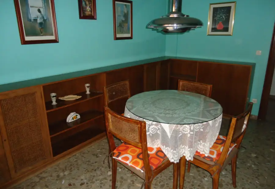 Se vende piso en buen estado de tres dormitorios en zona centro en Manzanares