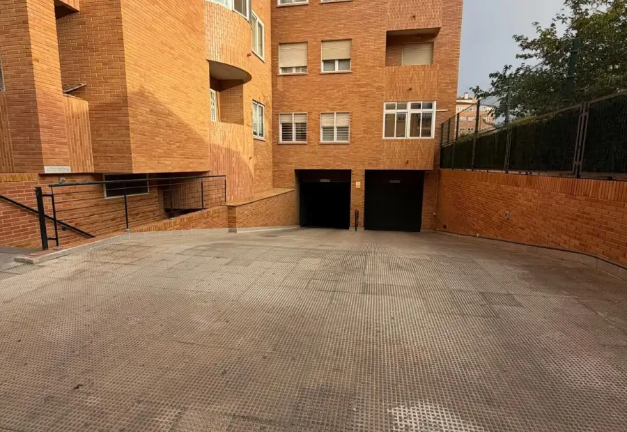 Se vende Plaza de Garaje Zona Circunvalacion - Calle Diego de Almagro en Albacete