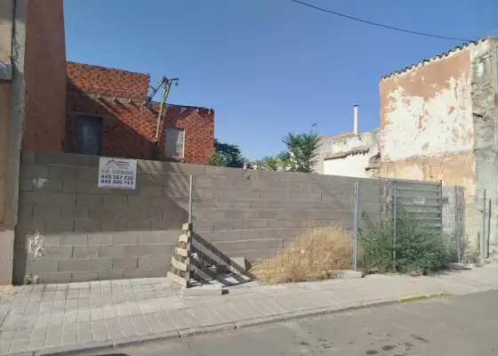 Solar en venta en Manzanares