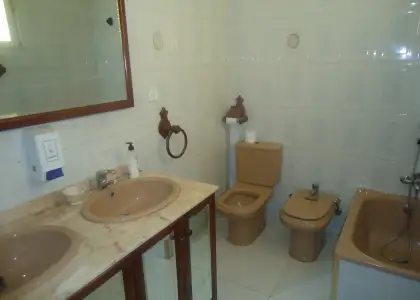 Venta de casa a escasos metros del centro en Manzanares