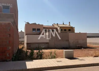 Venta de finca rustica en crta del moral en Manzanares