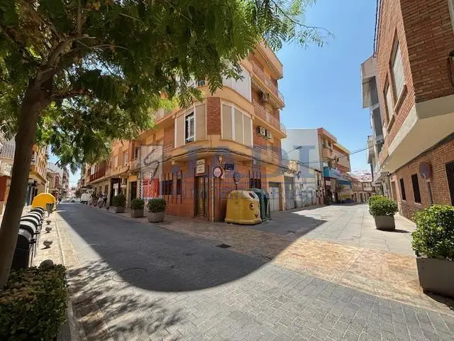 venta de local en Valdepeñas, CENTRO en Valdepeñas