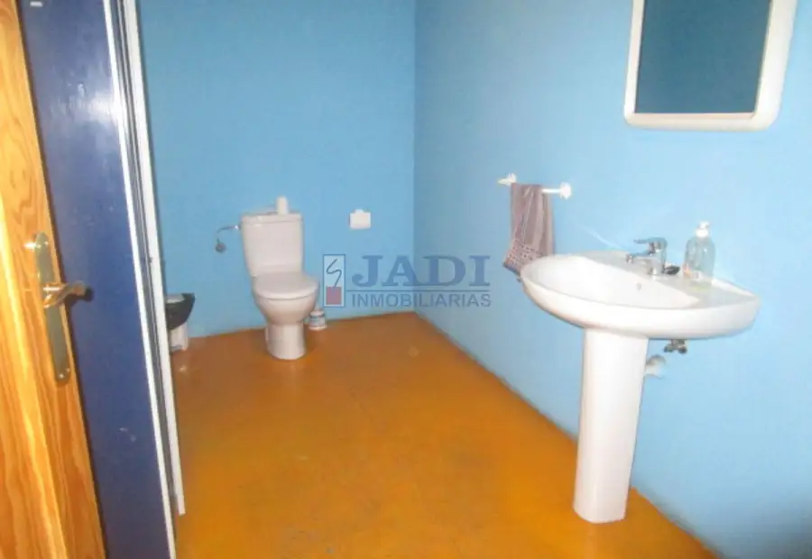 venta de nave en Valdepeñas, POLIGONO en Valdepeñas