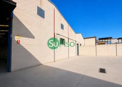 venta de nave en Yeles, Barrio de la Estación en Yeles