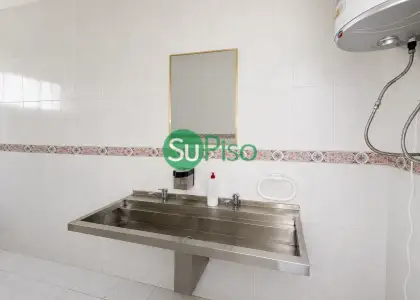 venta de nave en Yeles, Barrio de la Estación en Yeles