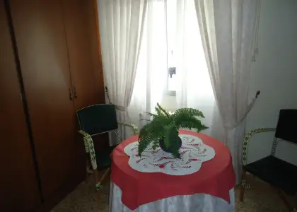 Venta de piso de cuatro dormitorios en el centro en Manzanares
