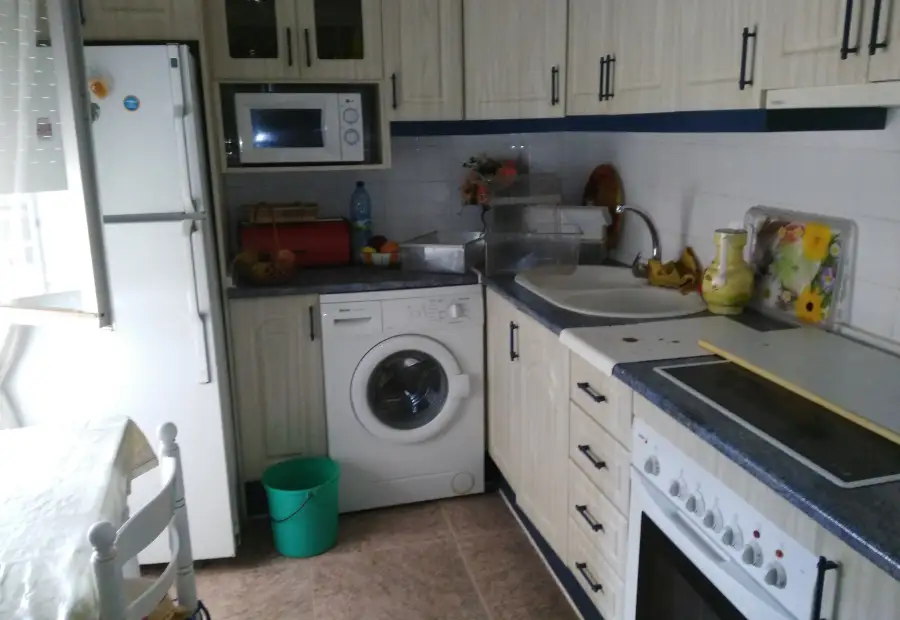 Venta de piso de cuatro dormitorios y dos baños en el centro en Manzanares