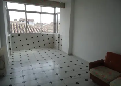 Venta de piso de tres dormitorios en zona muy centrica al lado del ayuntamiento en Manzanares